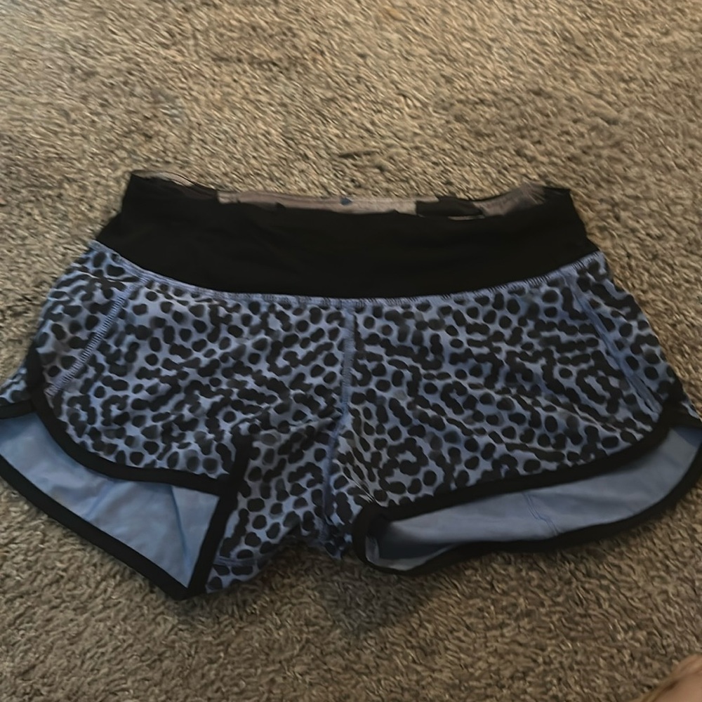 Lululemon speed ups size 2